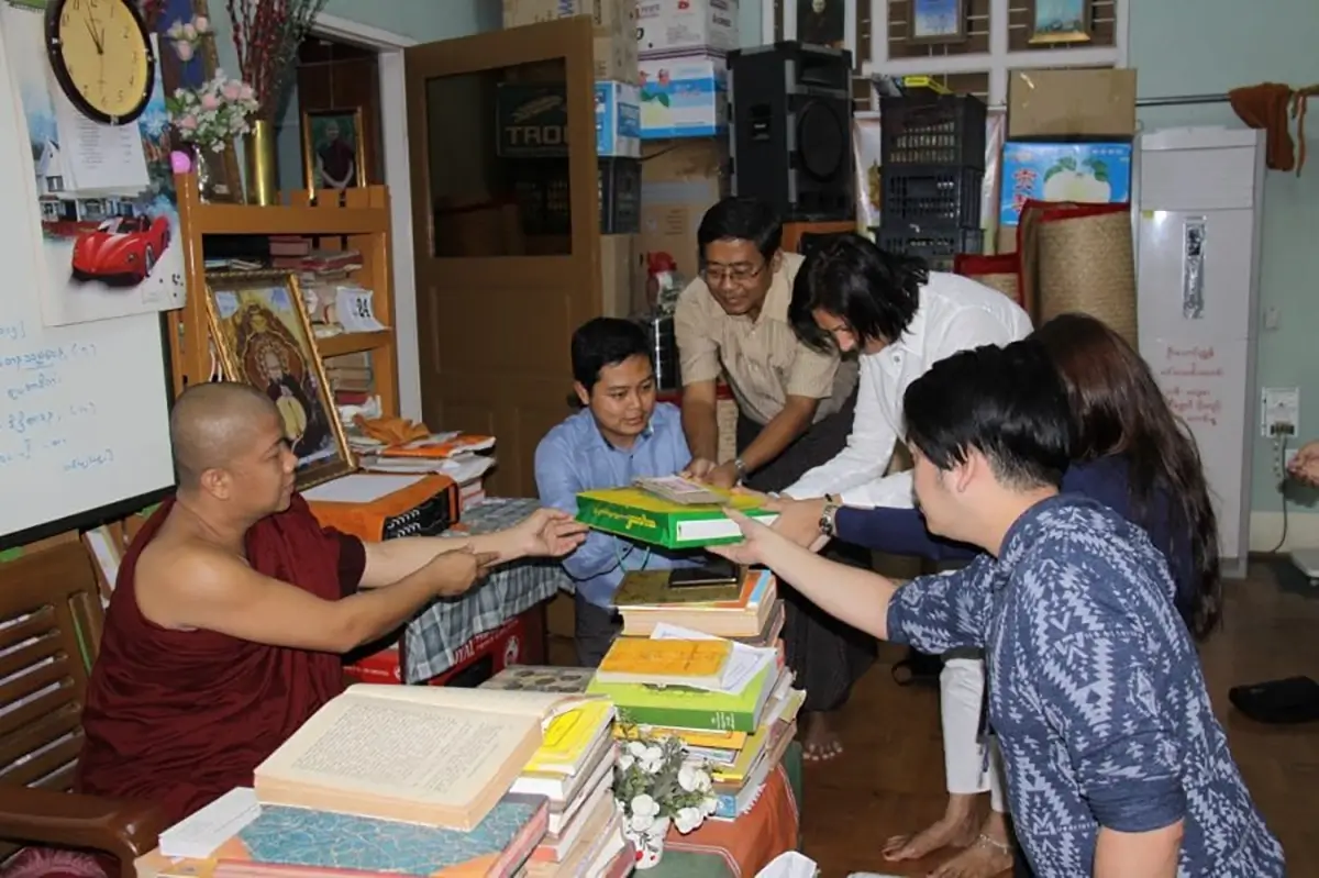 New Qnet Mandalay Office Donates Food To Monks 2 QNET
