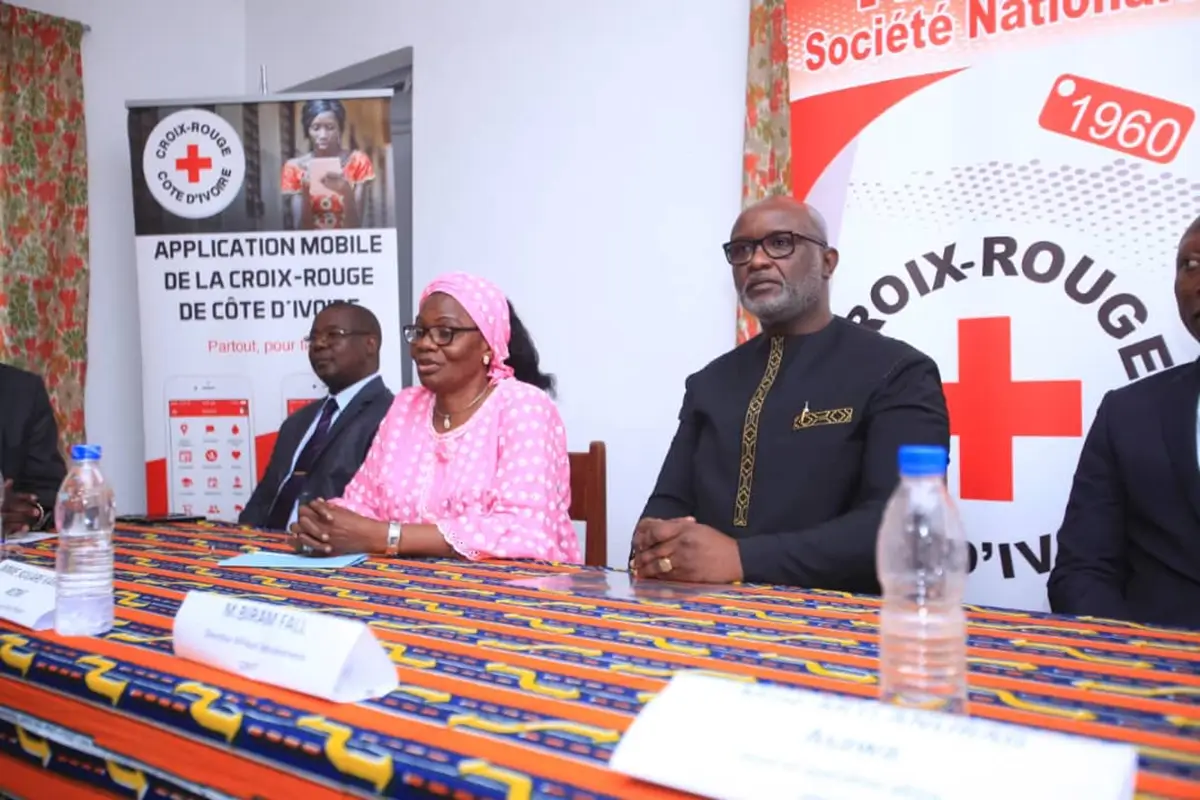Flood Relief In Ivory Coast: Qnet Donates Cfa 5 Million To Red Cross 4 Africa Red cross